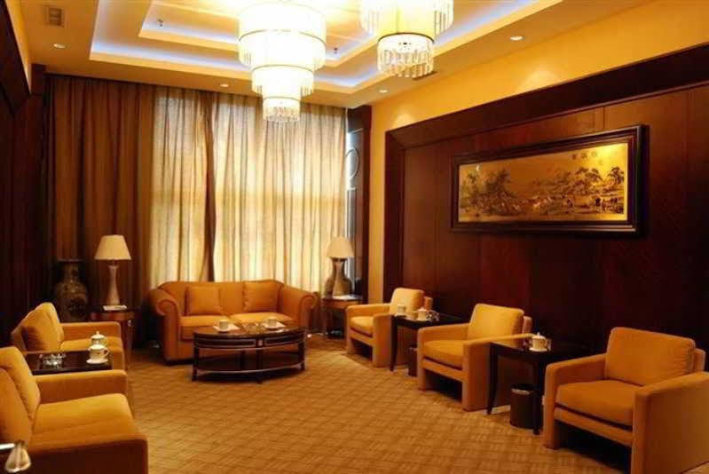 Qingdao Garden Hotel מראה חיצוני תמונה